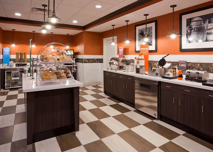 Hampton Inn Minneapolis Bloomington West 3*