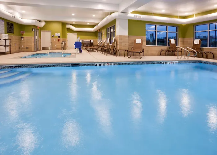 Hampton Minneapolis West